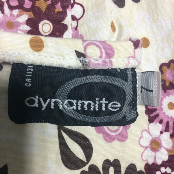 Stylish Dress and Sleeveless Shirt - Picture 5 of 5